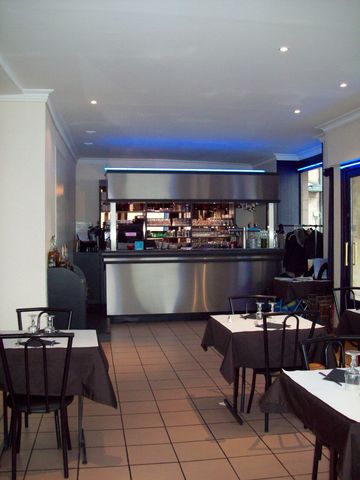Vienne - Renovação de um restaurante no centro da cidade 2 - Sabrina Guimaraes PROJECTO 7 ANTES DE LA ROMAINE 6 - Sabrina Guimarães